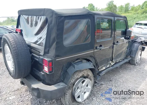 2015 Jeep Wrangler Unlimited Sport z USA, uszkodzony, nr VIN 1C4HJWDG5FL505467